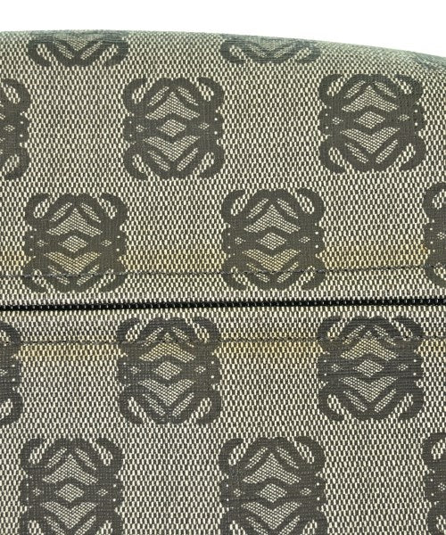 LOEWE 肩背包