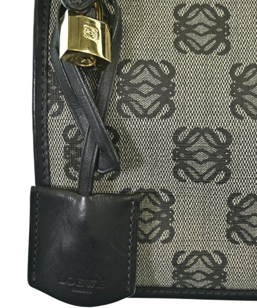 LOEWE 肩背包