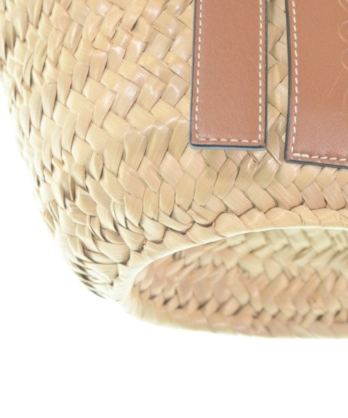 LOEWE 籃包