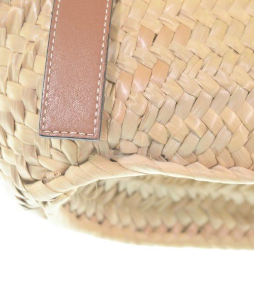 LOEWE 籃包