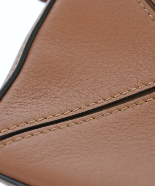 LOEWE 肩背包