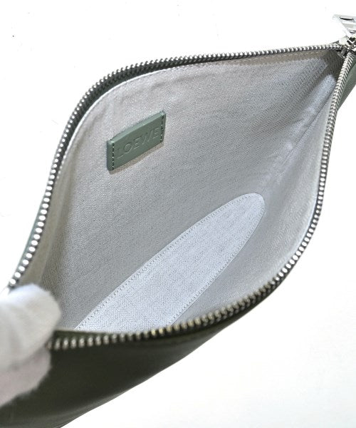 LOEWE 手拿包
