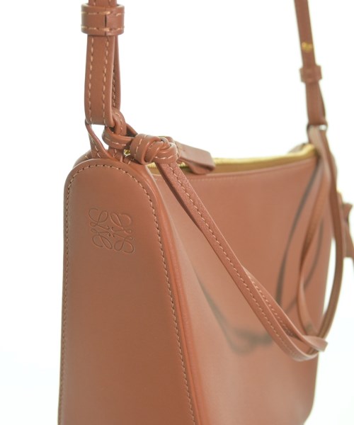 LOEWE 肩背包