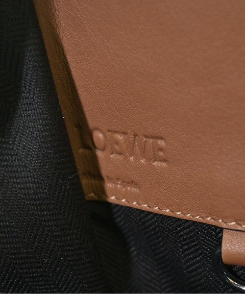 LOEWE 肩背包