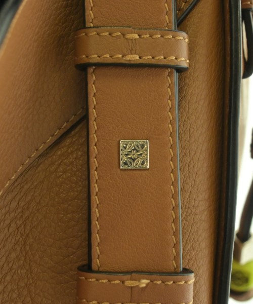 LOEWE 肩背包