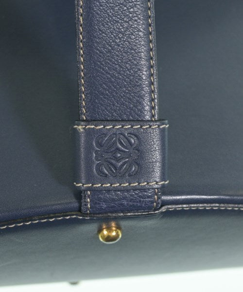 LOEWE 肩背包