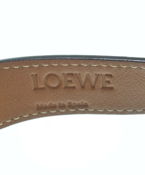 LOEWE 籃包