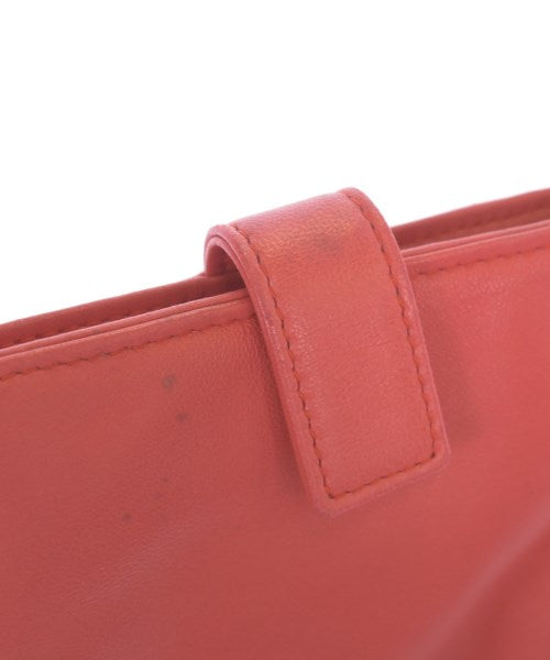LOEWE 肩背包
