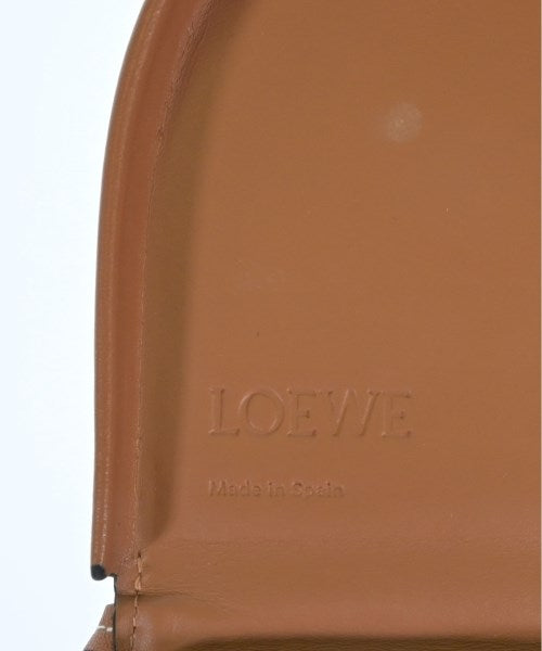 LOEWE 肩背包