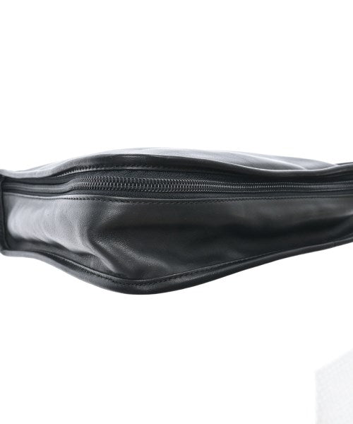 LOEWE 手拿包
