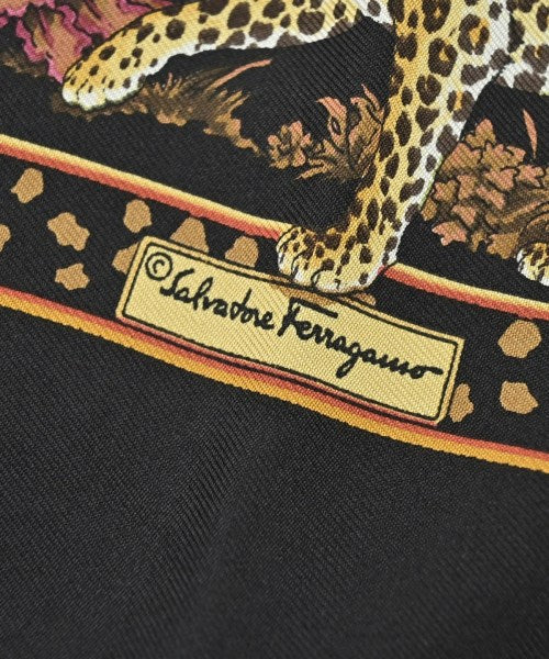 Salvatore Ferragamo 頭巾/圍巾