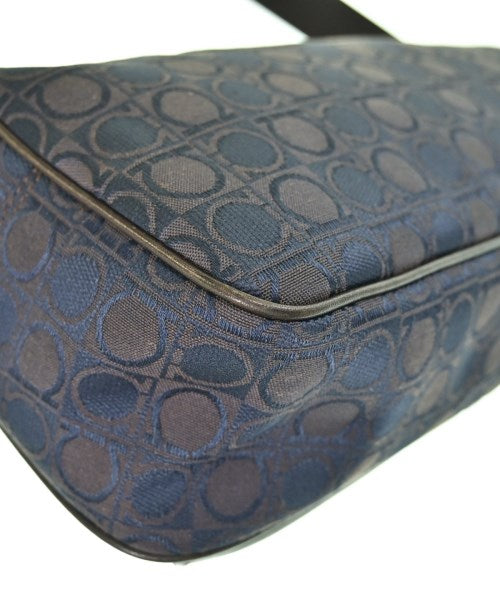Salvatore Ferragamo 肩背包