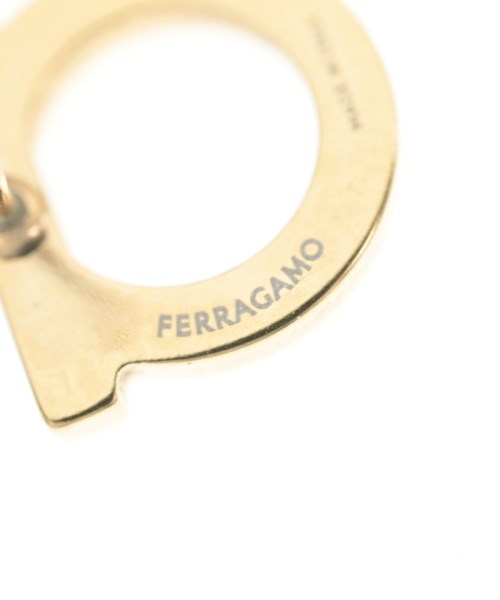 Salvatore Ferragamo 耳飾