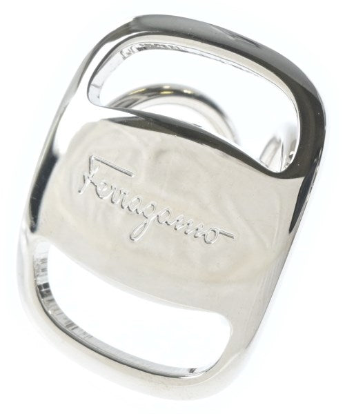 Salvatore Ferragamo 其他/商品