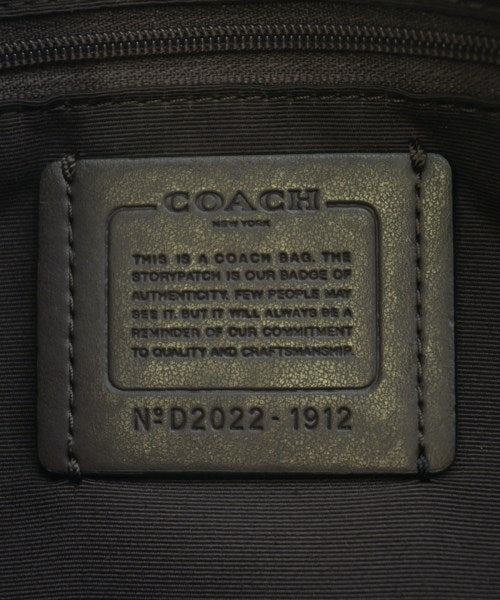 COACH 肩背包