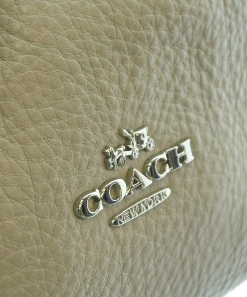 COACH 肩背包