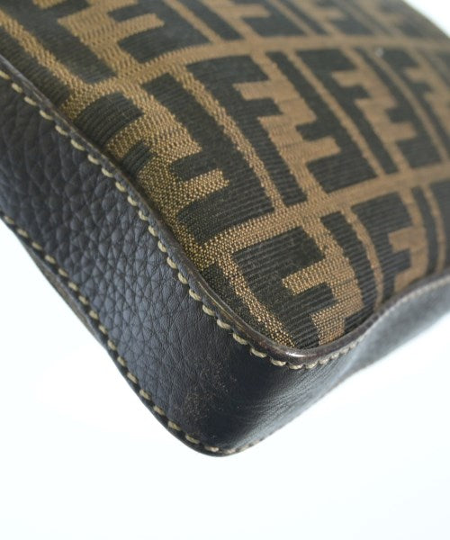 FENDI 肩背包