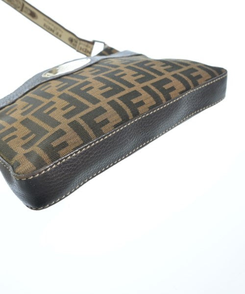 FENDI 肩背包