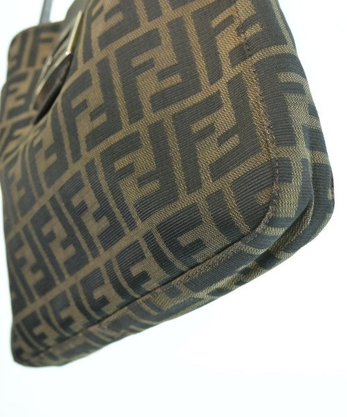FENDI 肩背包