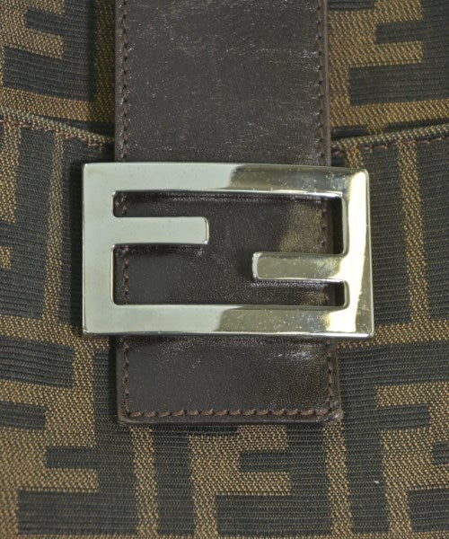 FENDI 肩背包
