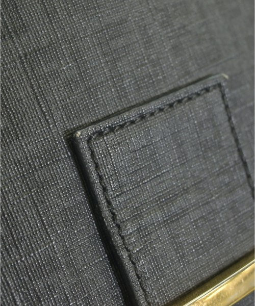 FENDI 肩背包