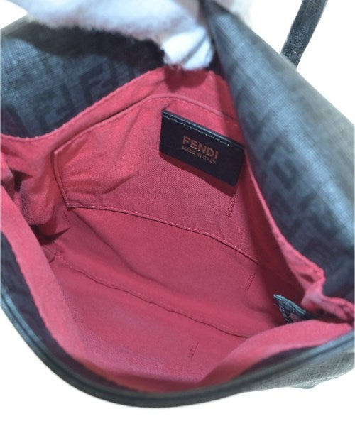FENDI 肩背包