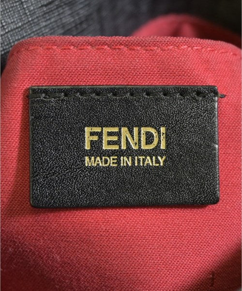 FENDI 肩背包