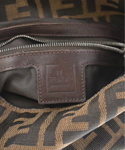 FENDI 肩背包