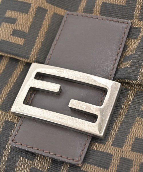 FENDI 肩背包