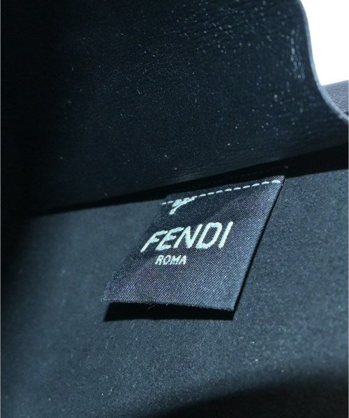 FENDI 肩背包