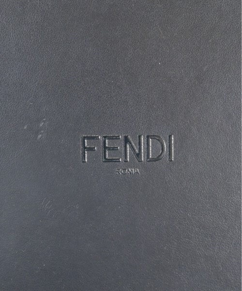 FENDI 肩背包