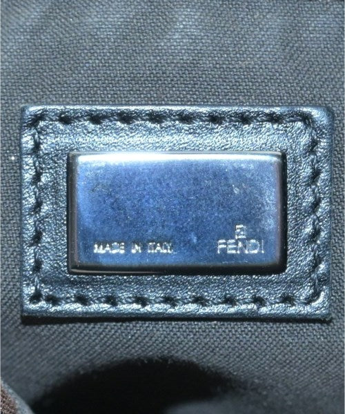 FENDI 肩背包
