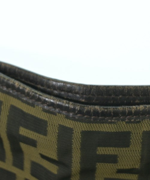 FENDI 肩背包