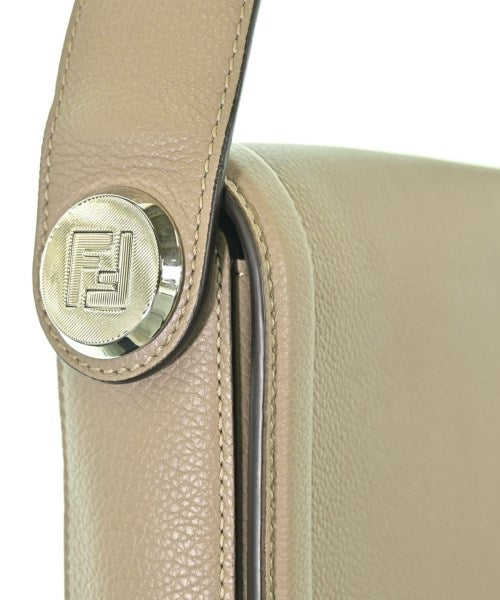 FENDI 肩背包