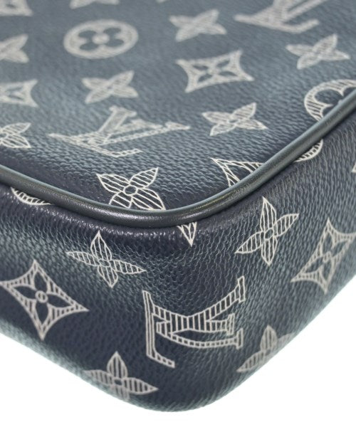 LOUIS VUITTON 肩背包