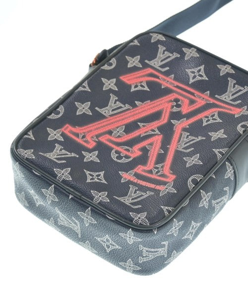 LOUIS VUITTON 肩背包