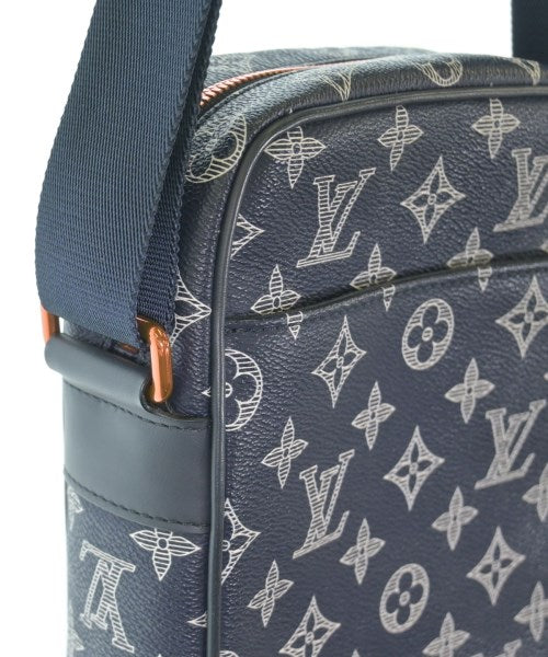 LOUIS VUITTON 肩背包