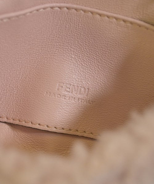 FENDI 肩背包