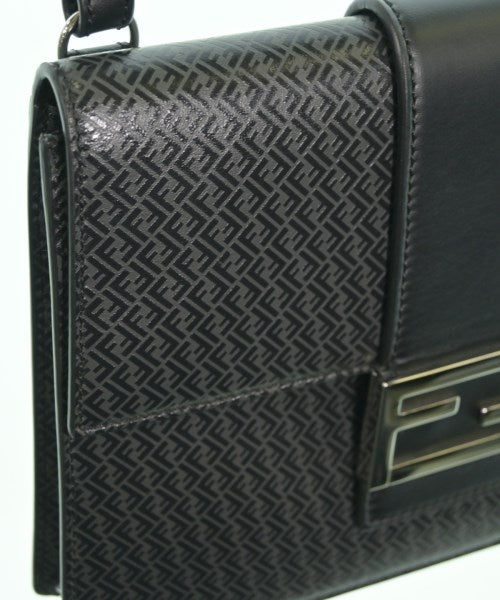 FENDI 肩背包