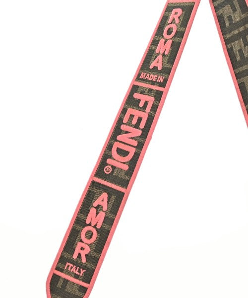FENDI 肩背包