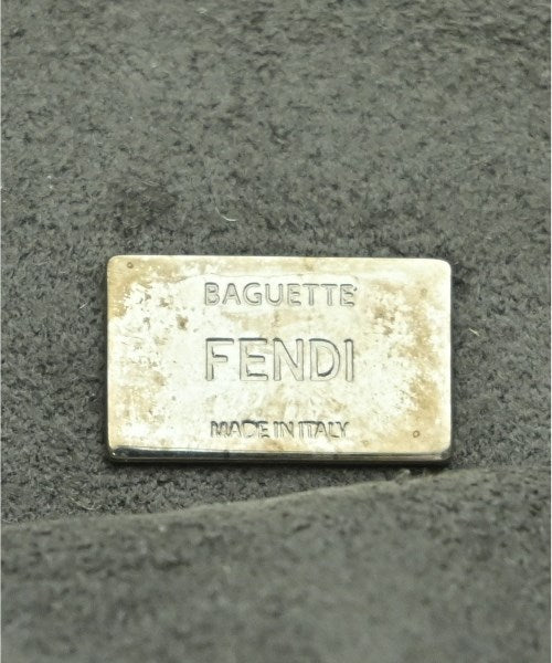 FENDI 肩背包