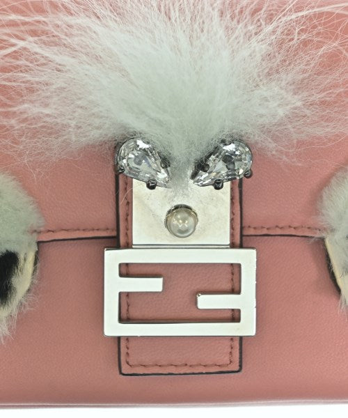 FENDI 肩背包