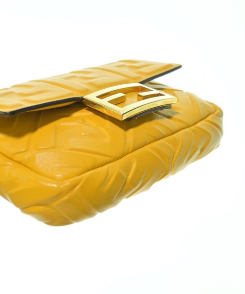 FENDI 肩背包
