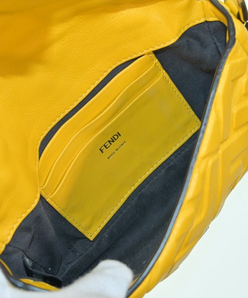 FENDI 肩背包