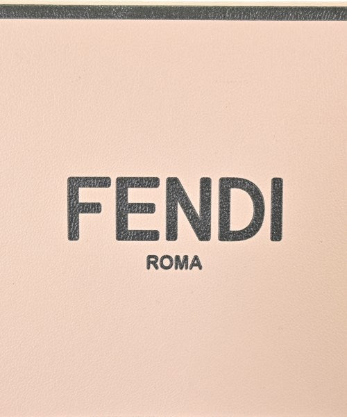 FENDI 肩背包