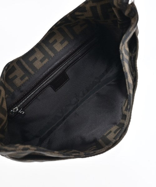 FENDI 肩背包