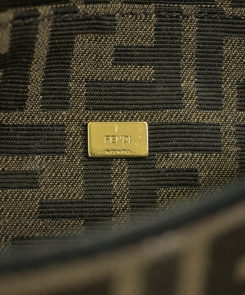 FENDI 肩背包