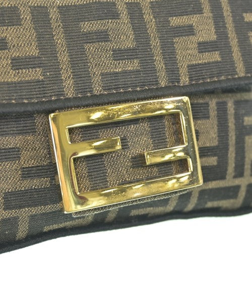 FENDI 肩背包
