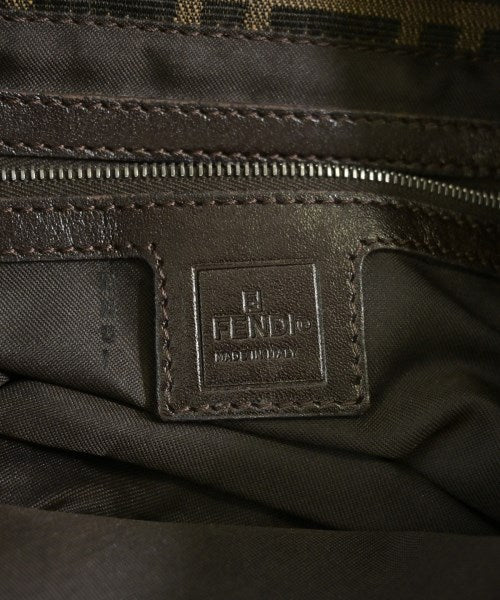 FENDI 肩背包