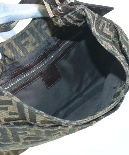 FENDI 肩背包